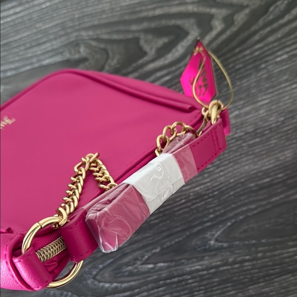 Juicy Couture Pink Shoulder Bag. - Picture 3 of 4